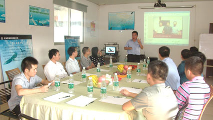 鑫發精密：只有不斷進取，才能成功！